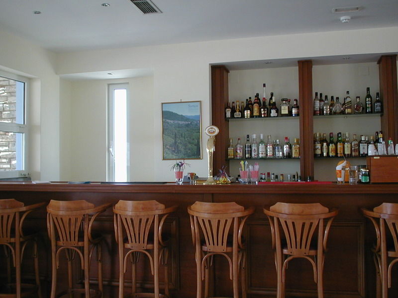 Zefiros Beach Hotel Mykali Buitenkant foto